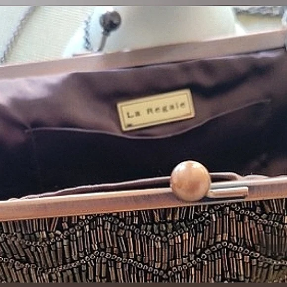 Vintage Beaded Bronze La Regale Clutch Bag Kisslock - Picture 4 of 4